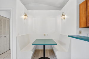Breakfast Nook