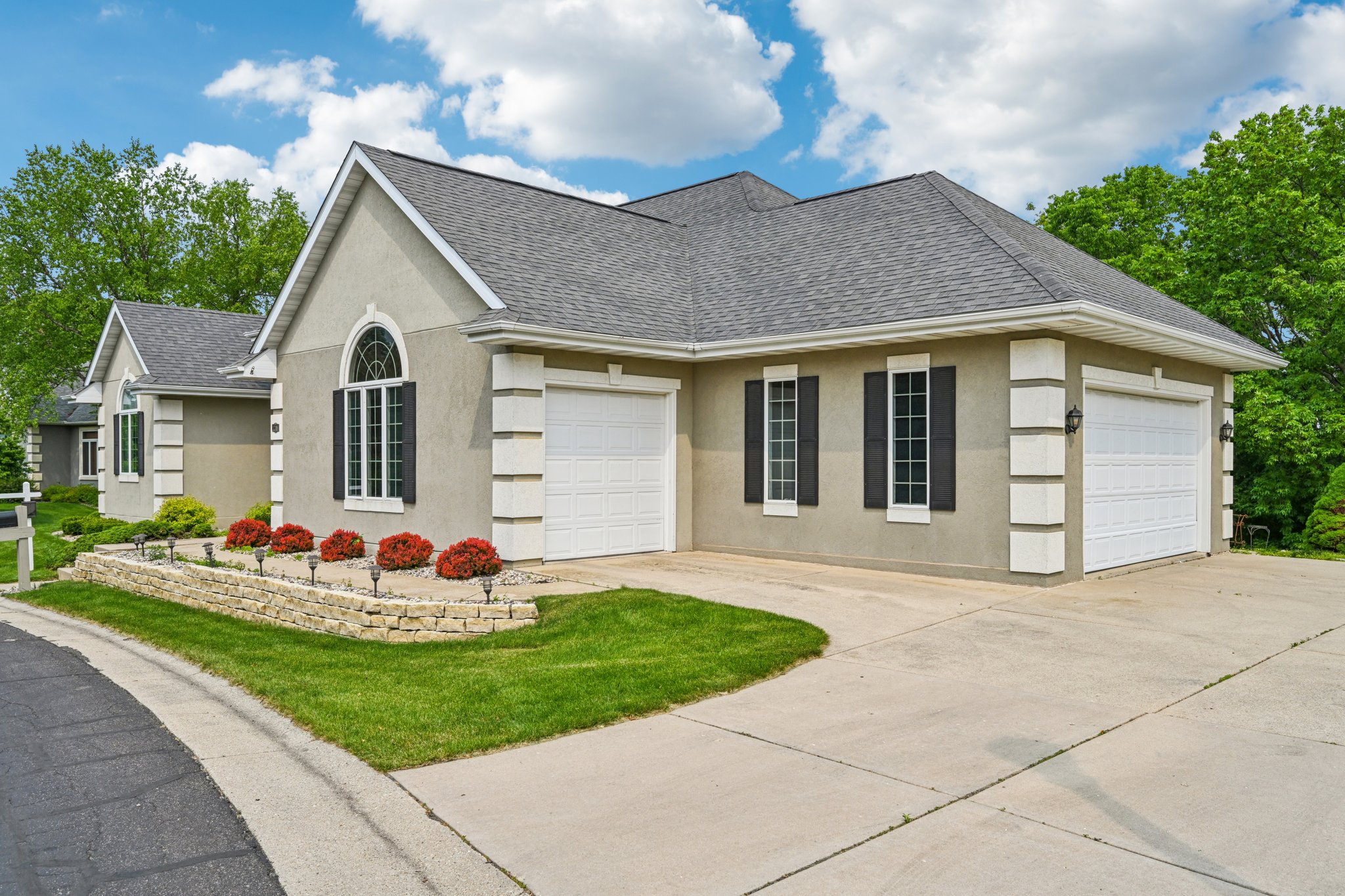Ashlawn Ln-0306-010.jpg