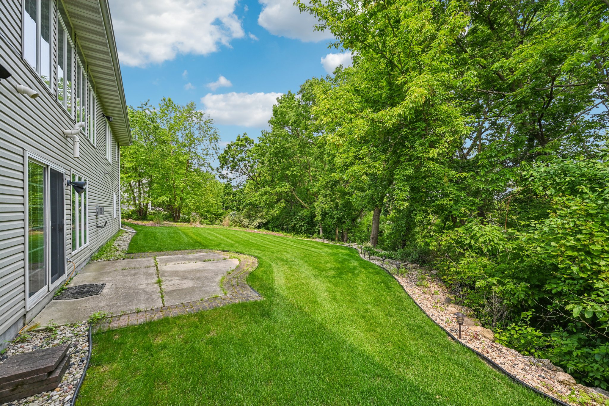 Ashlawn Ln-0306-020.jpg