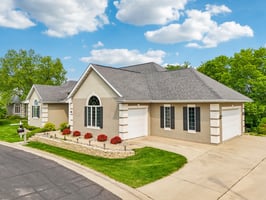 Ashlawn Ln-0306-003.jpg