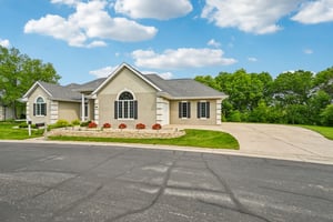 Ashlawn Ln-0306-005.jpg