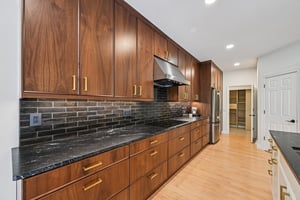 Ashlawn Ln-0406-020.jpg