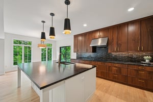 Ashlawn Ln-0406-023.jpg