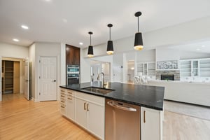Ashlawn Ln-0406-025.jpg