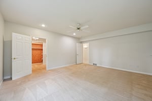 Ashlawn Ln-0406-030.jpg