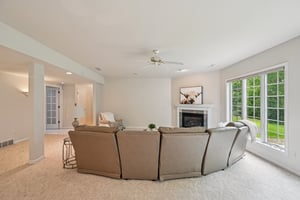 Ashlawn Ln-0406-040.jpg