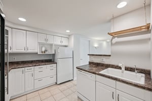 Ashlawn Ln-0406-045.jpg