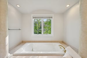 Ashlawn Ln-0406-067.jpg