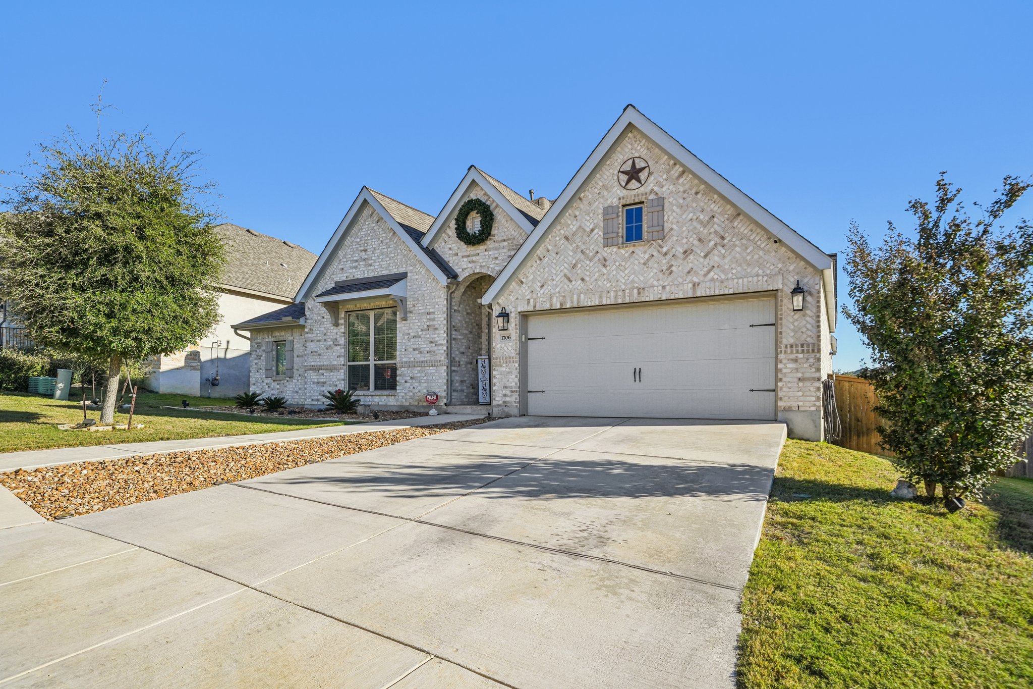 Crystal Bridges-S0912-003.jpg