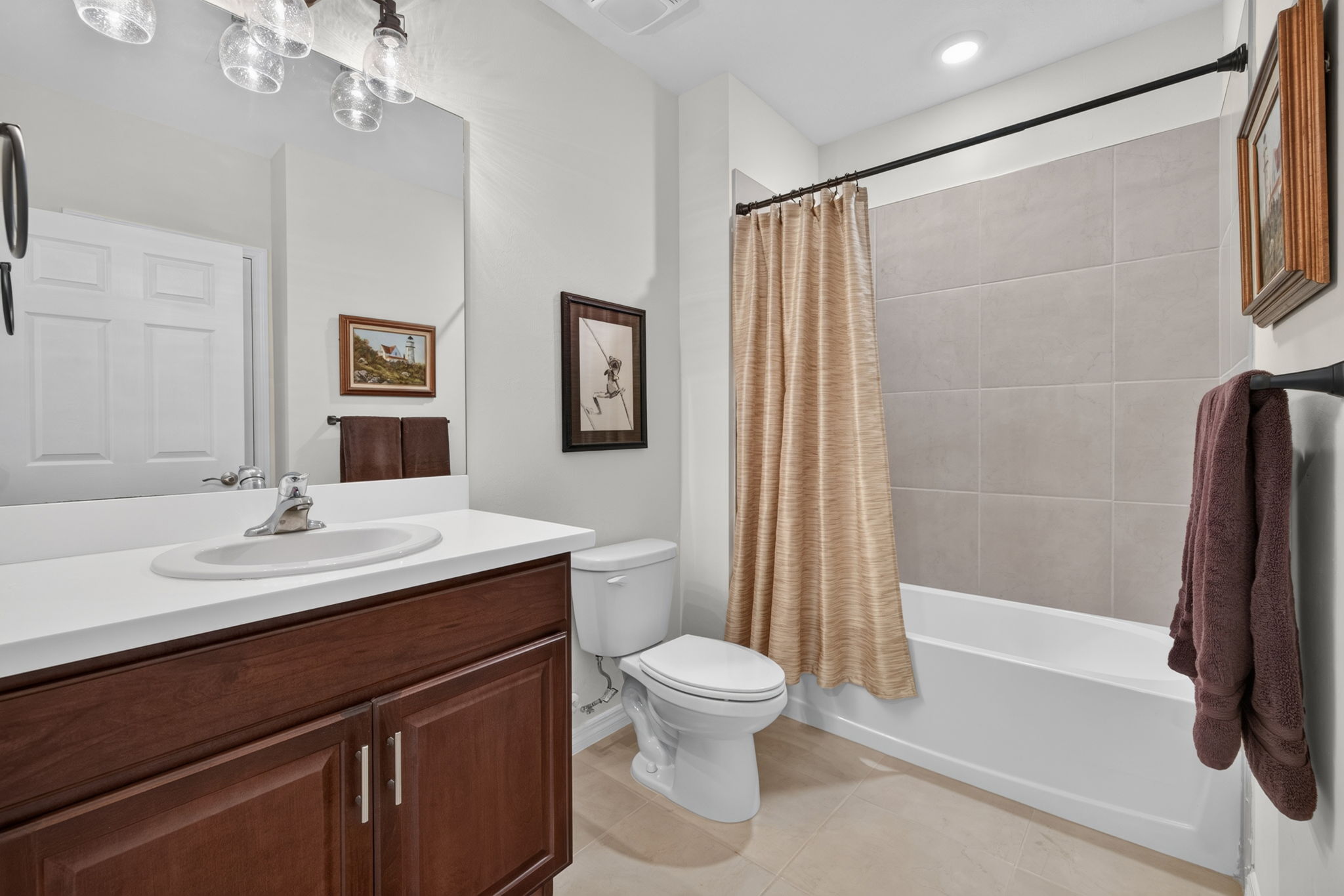 Guest Bathroom