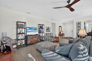 Living Room 4 of 4