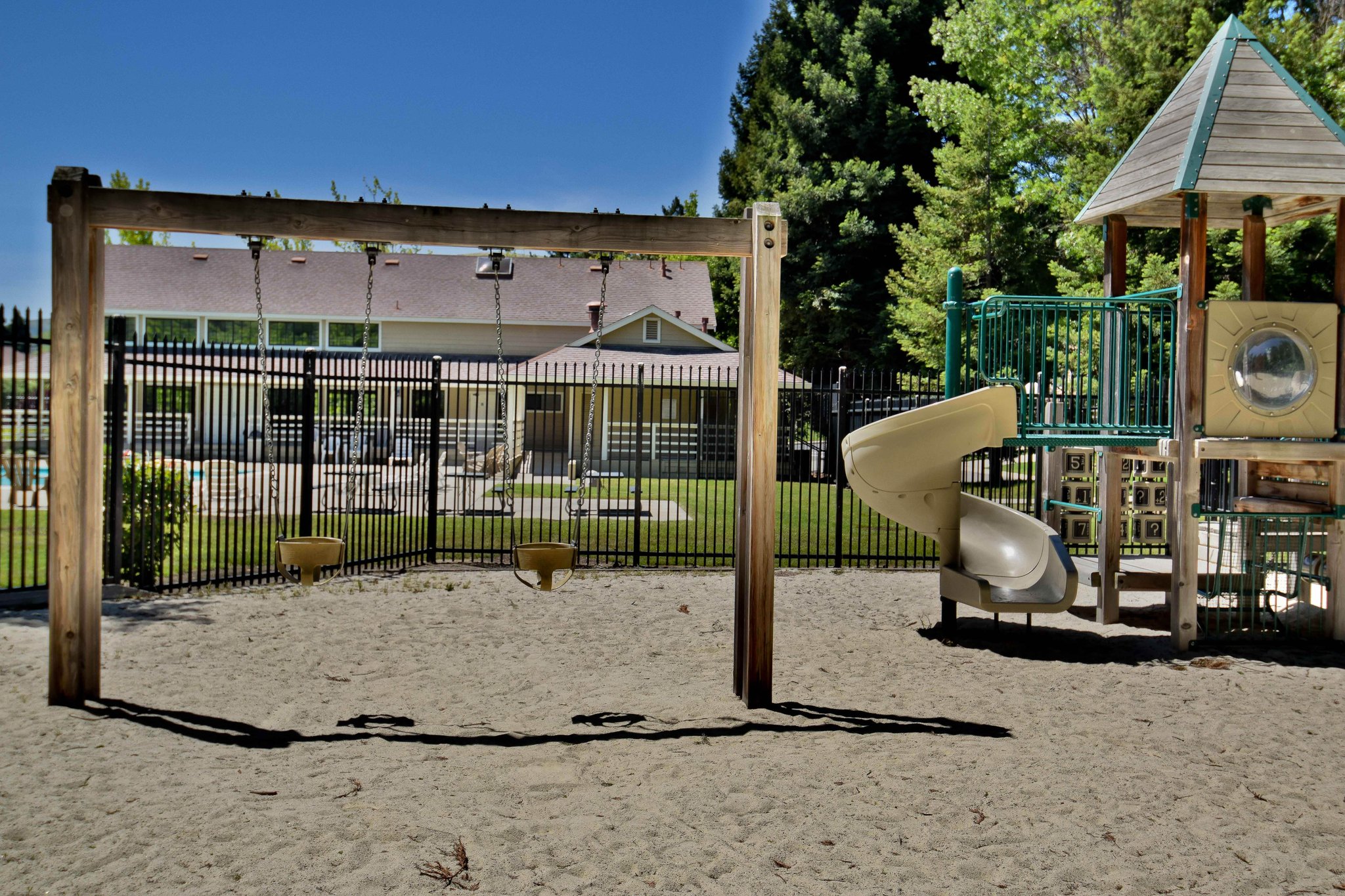  Photo 38