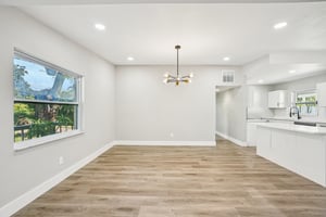 W Jean St-S2709-009.jpg