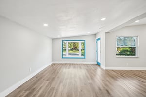 W Jean St-S2709-015.jpg