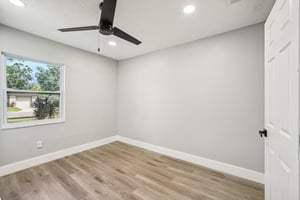 W Jean St-S2709-037.jpg
