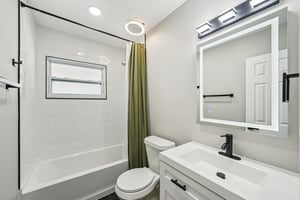 W Jean St-S2709-045.jpg