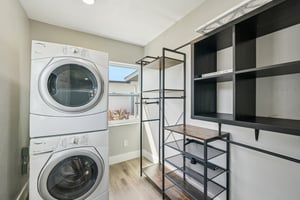 W Jean St-S2709-053.jpg