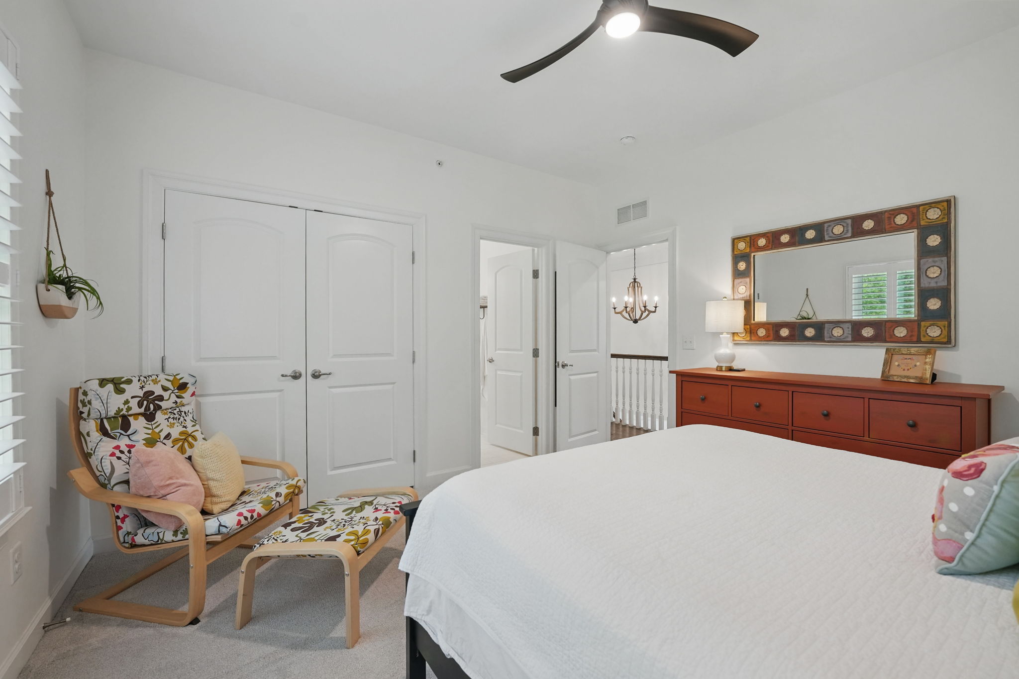 Bedroom #4 new plush carpet