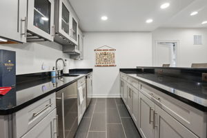 Beverage fridge & Dish Washer