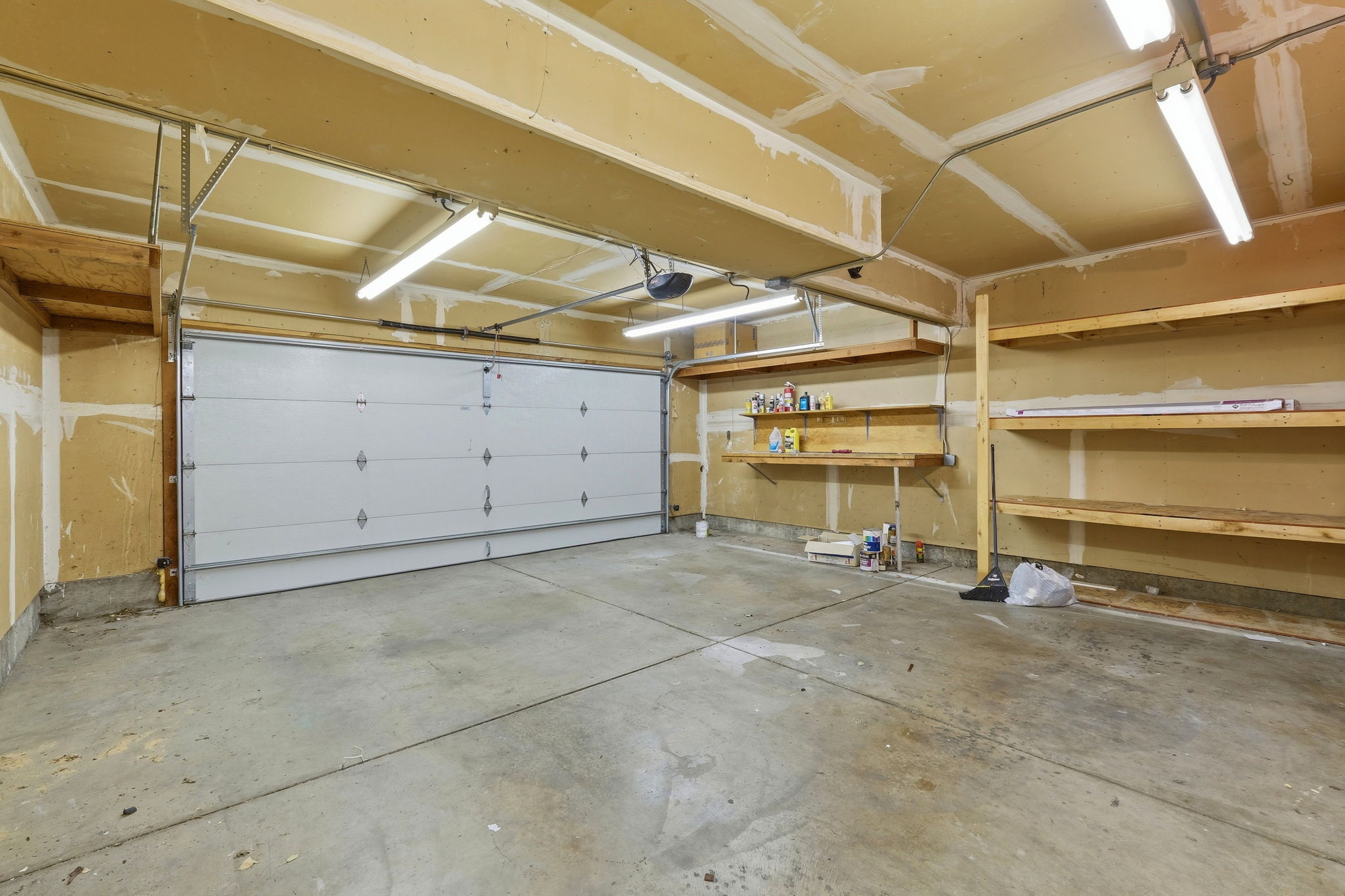 032_F8_1707 Geary Rd