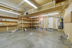 033_F8_1707 Geary Rd