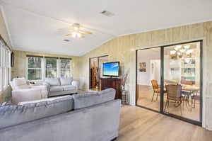 Lilly Ln-S2409-008.jpg