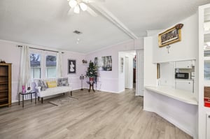 Lilly Ln-S2409-011.jpg