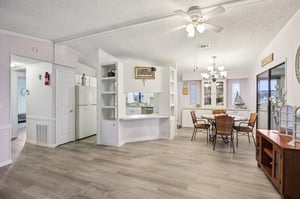 Lilly Ln-S2409-013.jpg