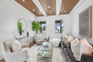 Marie Ln-S2206-010.jpg