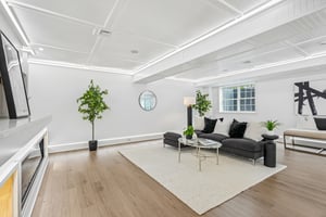 Marie Ln-S2206-015.jpg