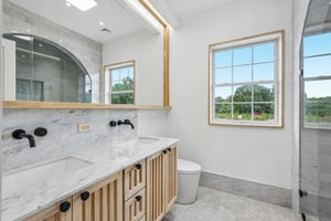 Marie Ln-S2206-055.jpg