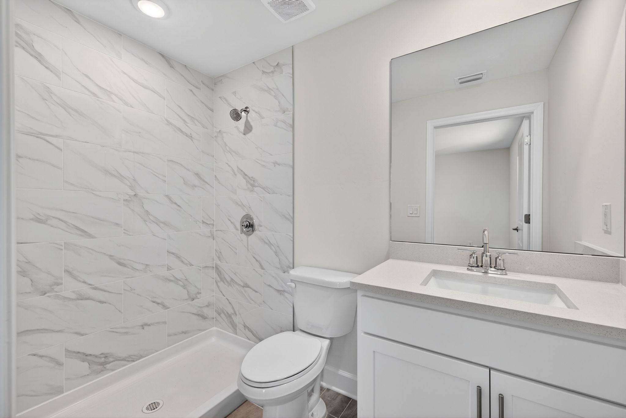 Guest Bathroom 2