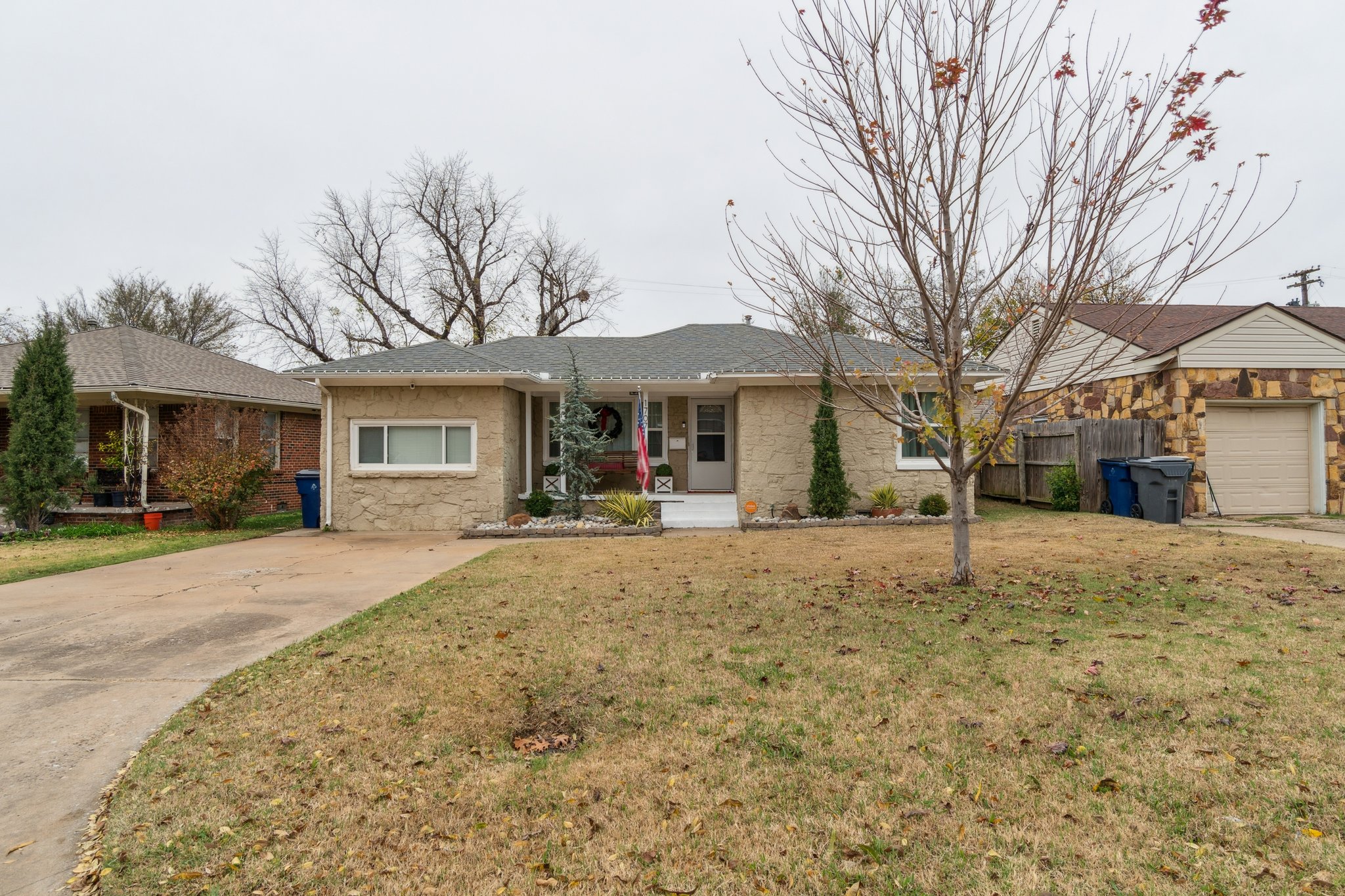 1707 Oxford Way_006.jpg