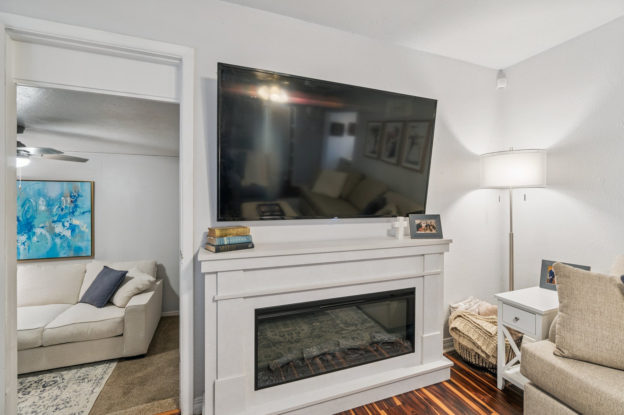 1707 Oxford Way_011.jpg