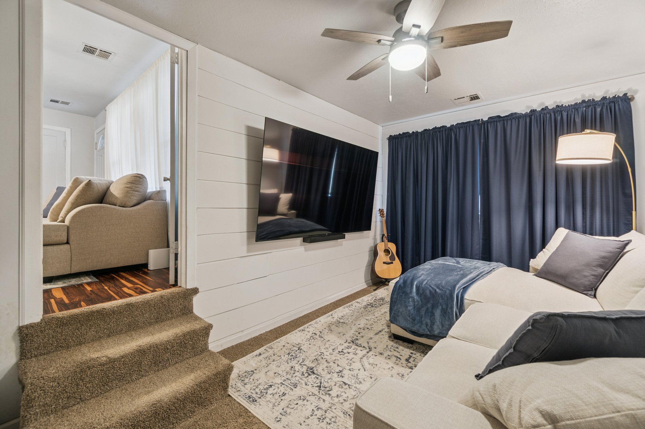 1707 Oxford Way_026.jpg