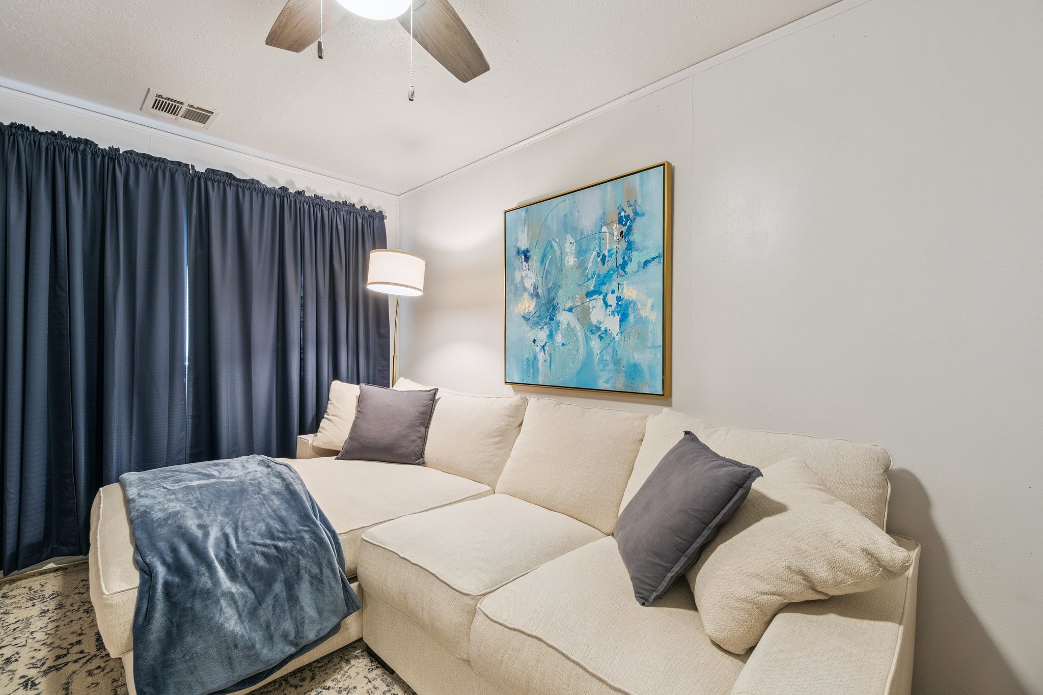 1707 Oxford Way_027.jpg