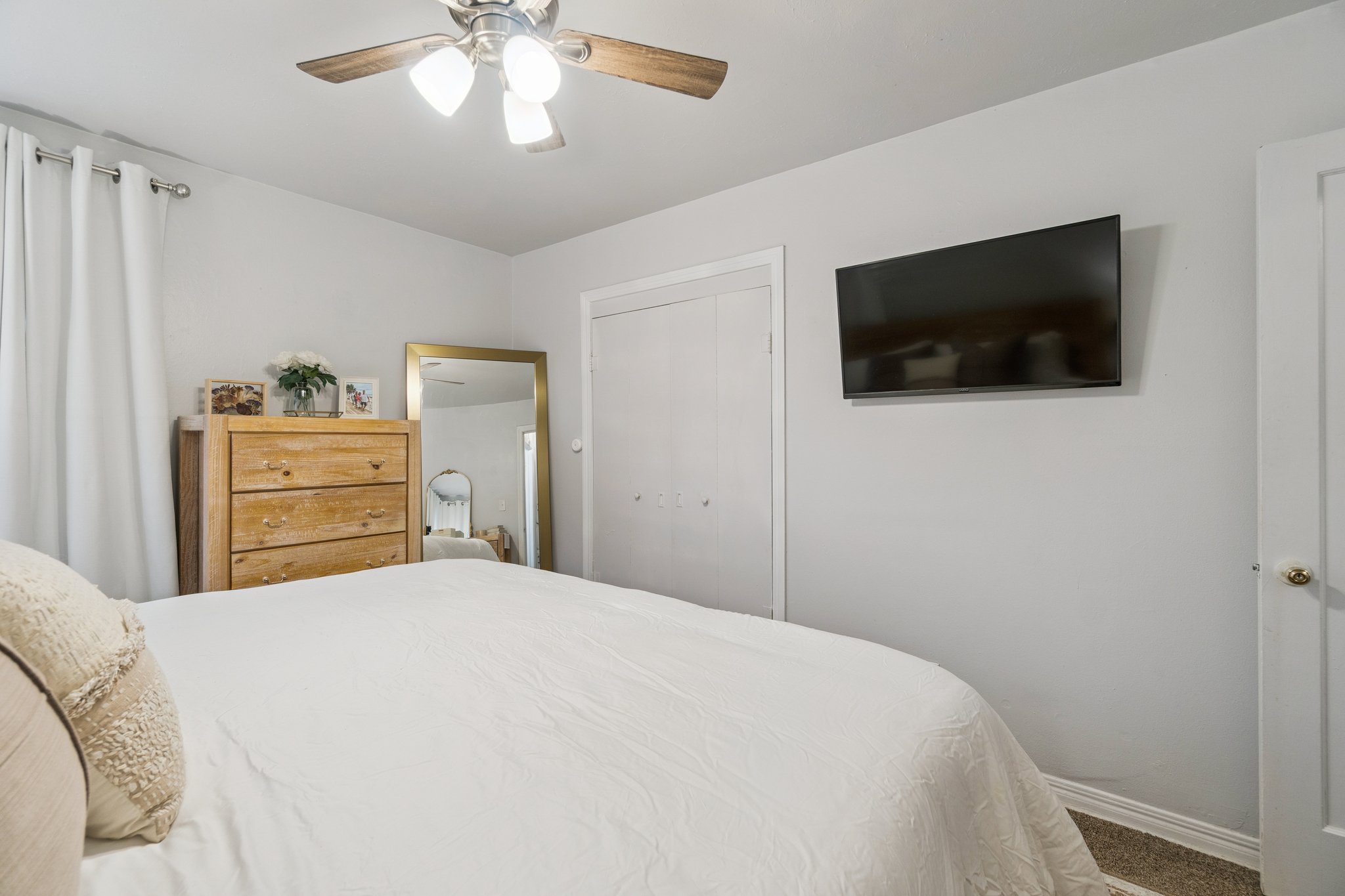 1707 Oxford Way_031.jpg