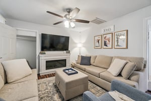 1707 Oxford Way_010.jpg