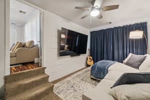 1707 Oxford Way_026.jpg