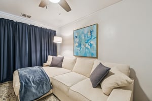 1707 Oxford Way_027.jpg