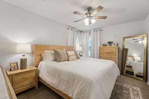 1707 Oxford Way_030.jpg