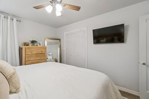 1707 Oxford Way_031.jpg