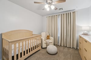 1707 Oxford Way_037.jpg