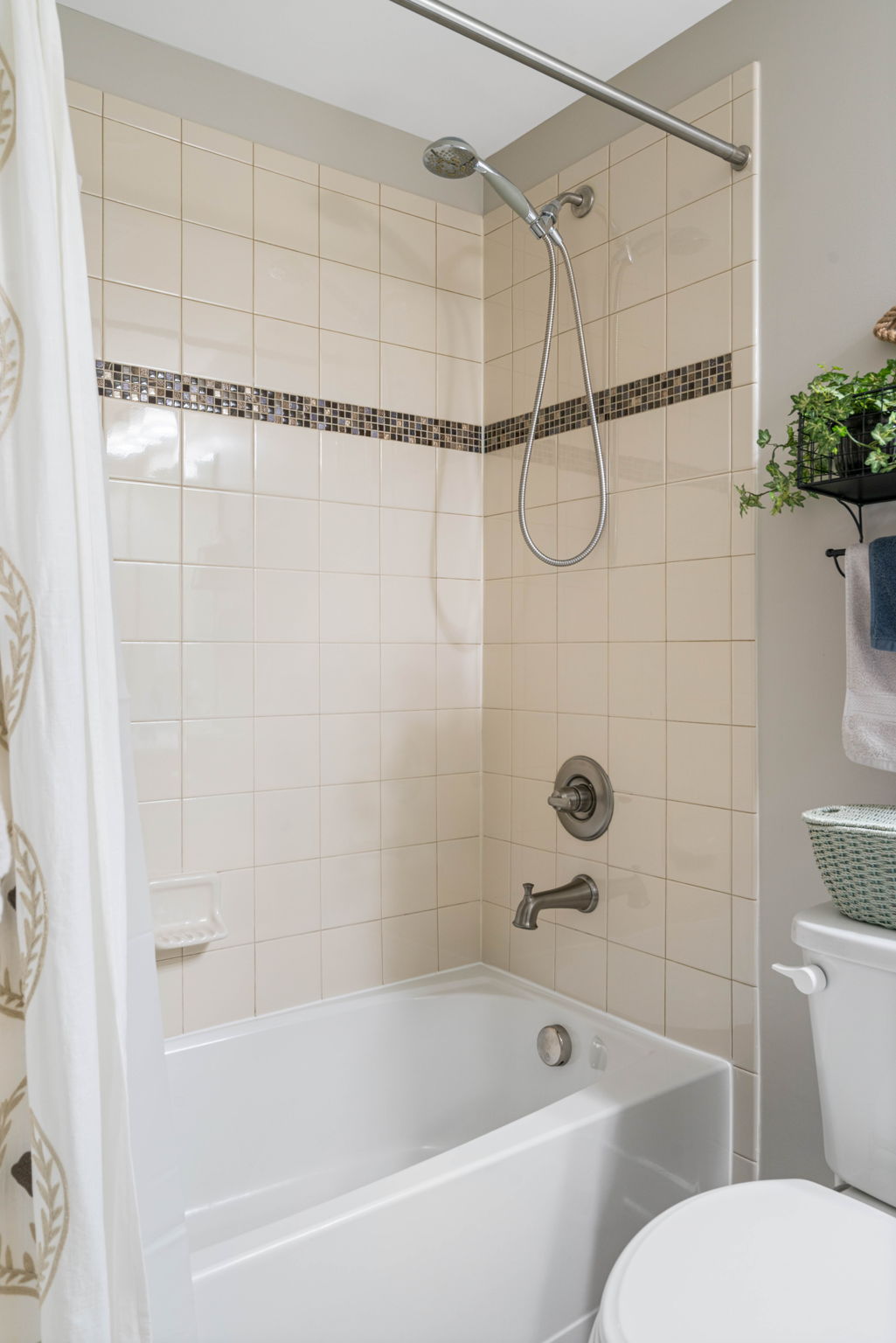 17072 Silver Arrow Dr, Dumfries, VA 22026, USA Photo 61