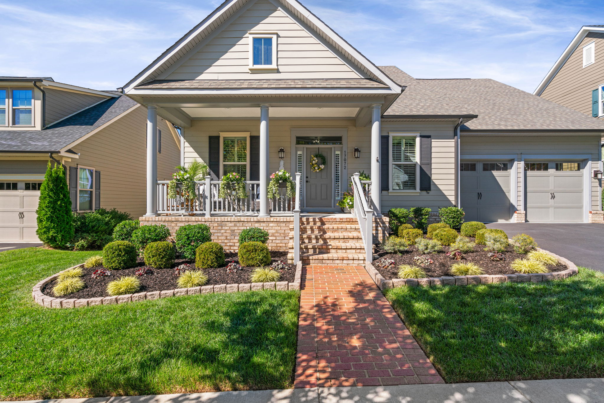 17072 Silver Arrow Dr, Dumfries, VA 22026, USA