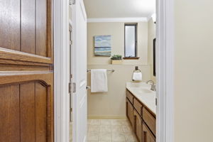 038_F8_17076 Shady Ln