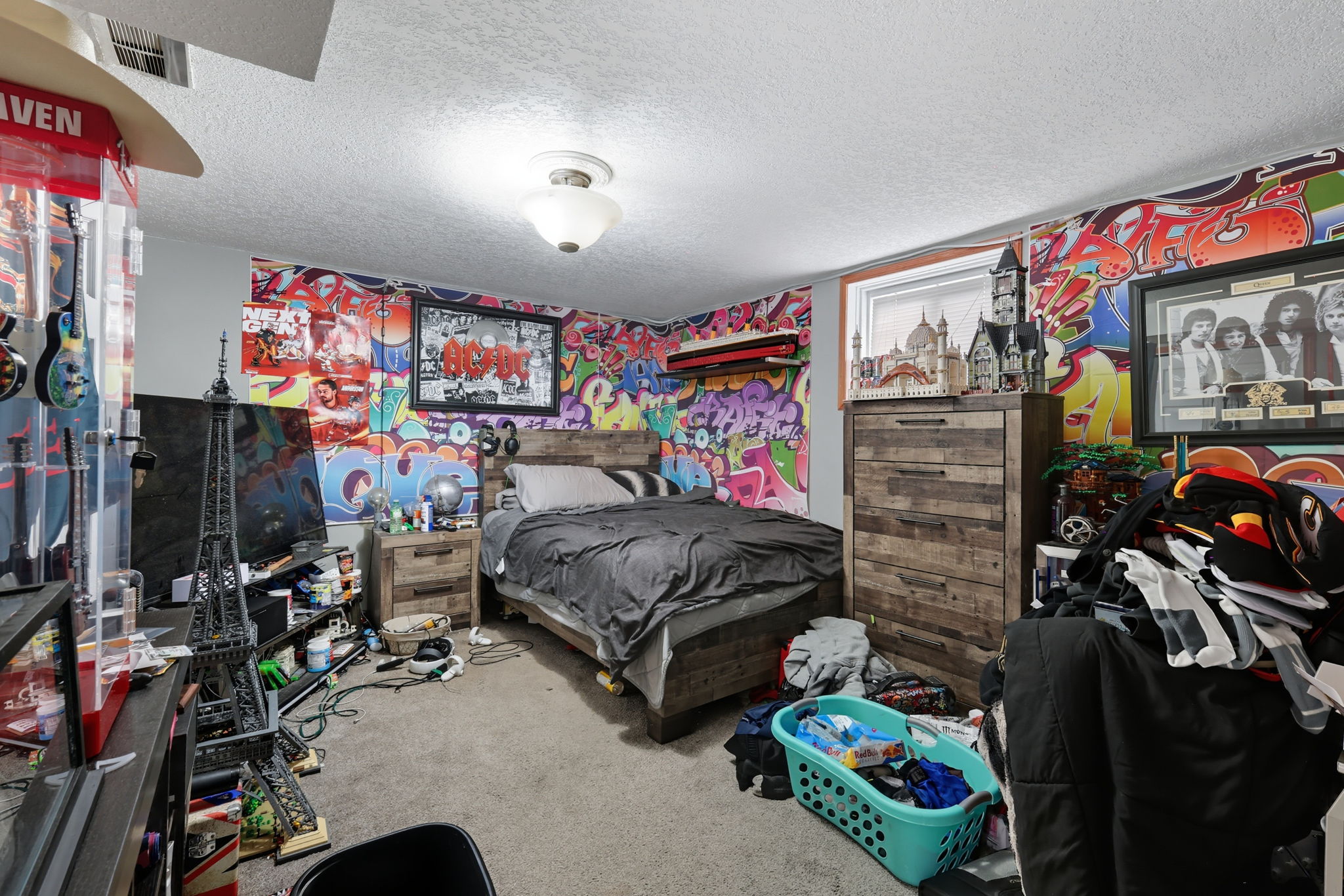  Photo 44