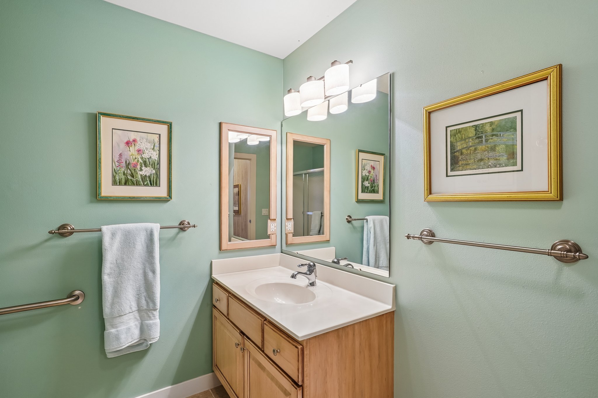 Dewberry Dr-S1107-034.jpg