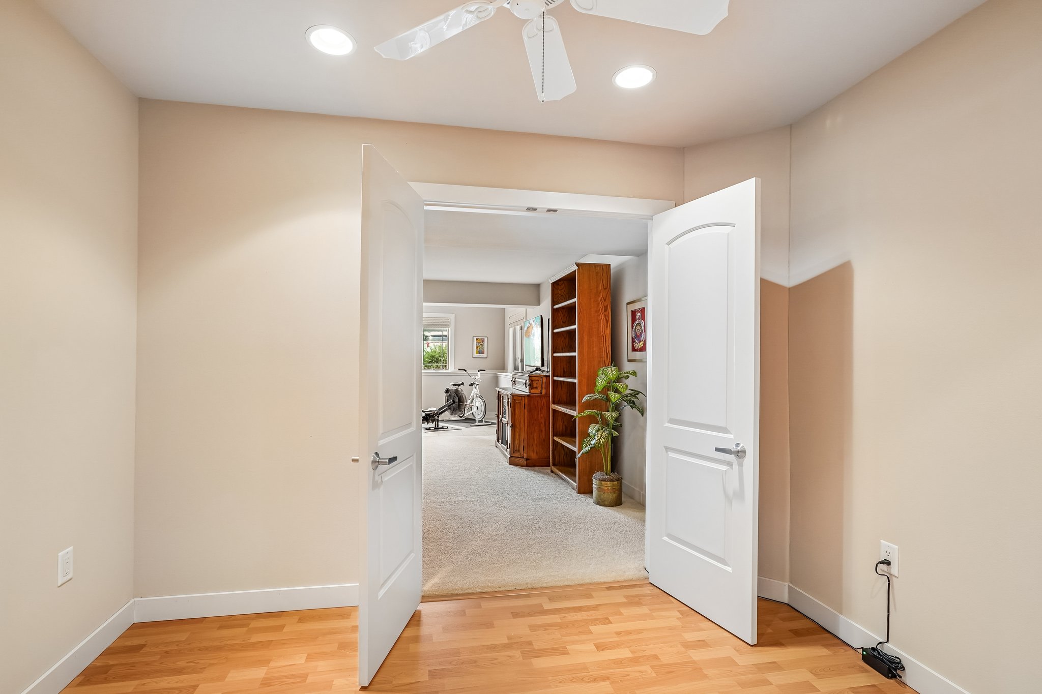 Dewberry Dr-S1107-041.jpg