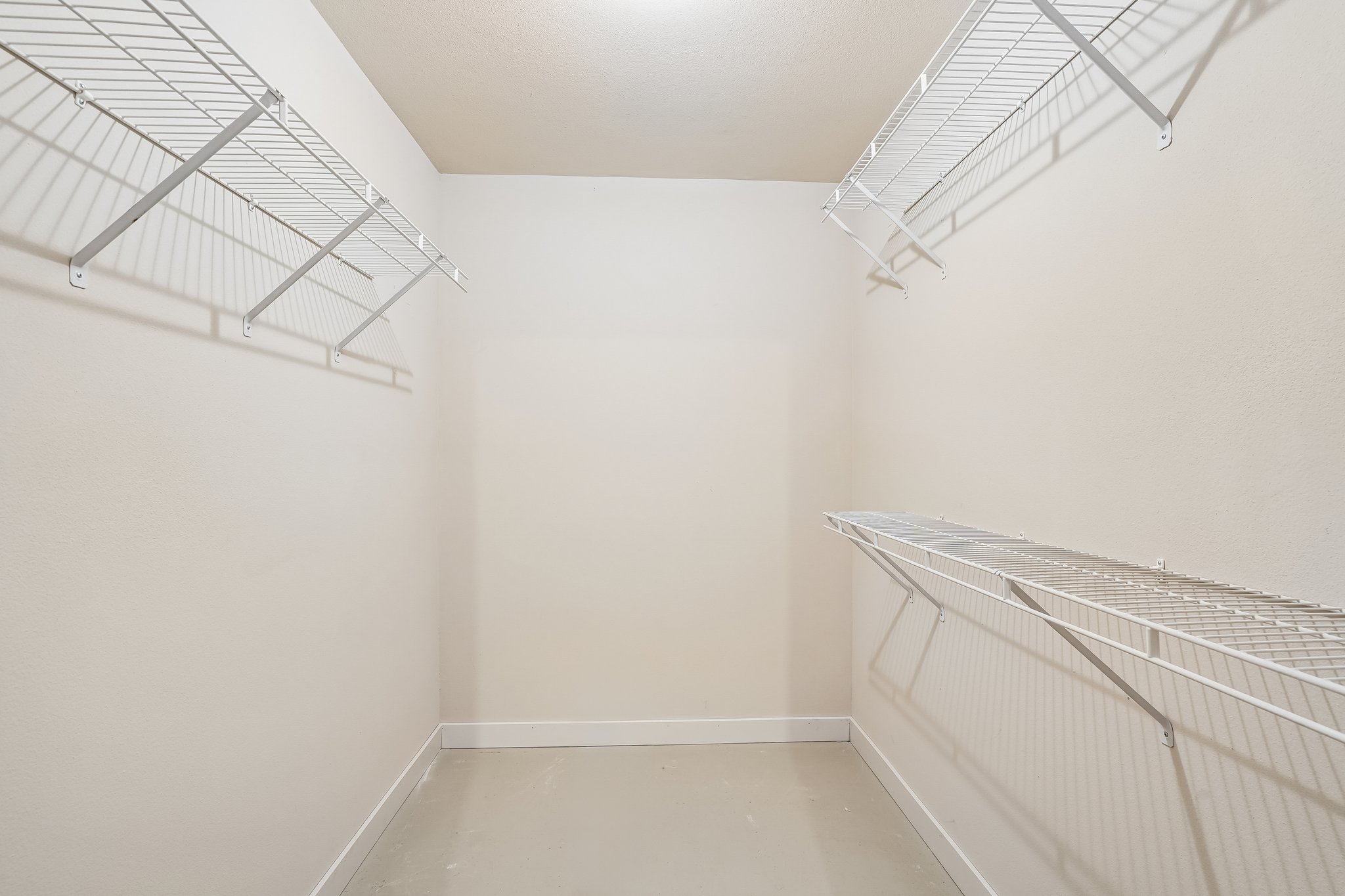 Dewberry Dr-S1107-049.jpg
